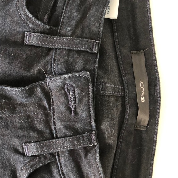 Joe’s Dark Wash Skinny Jeans - Picture 3 of 4